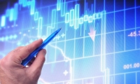 美股收盘：三大指数集体收低 中概股金龙指数升近3%